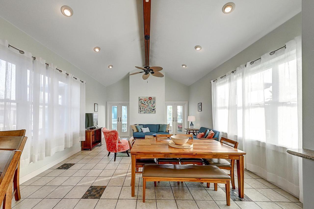 Villa Pipeline Manor à Port Aransas Extérieur photo